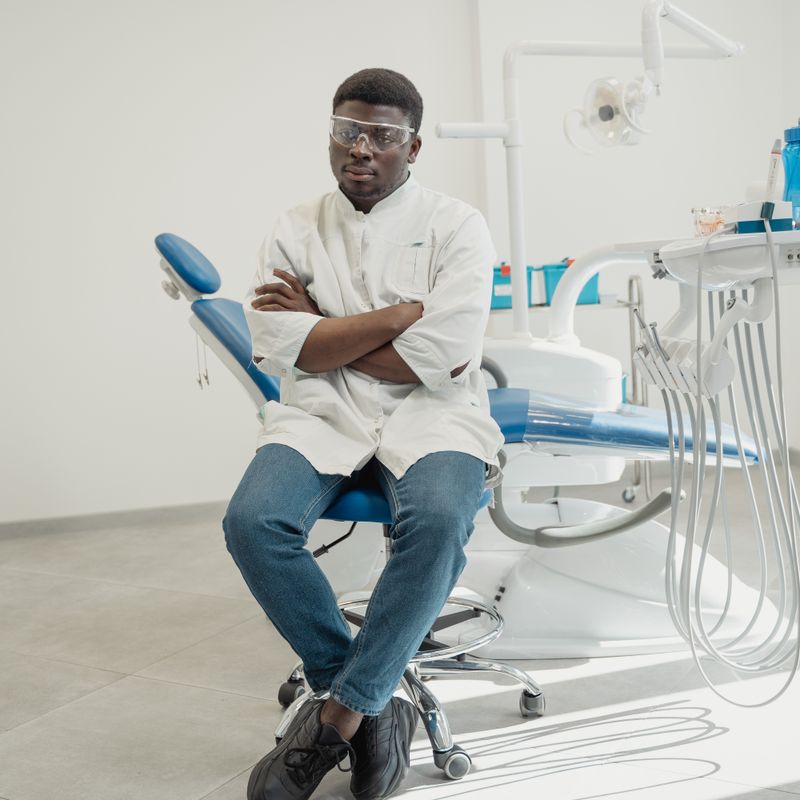 Comfortable dental treatment chair
