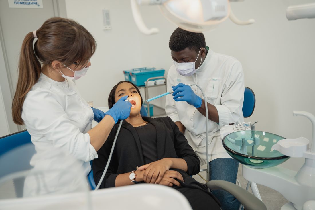 Dental implant treatment concept