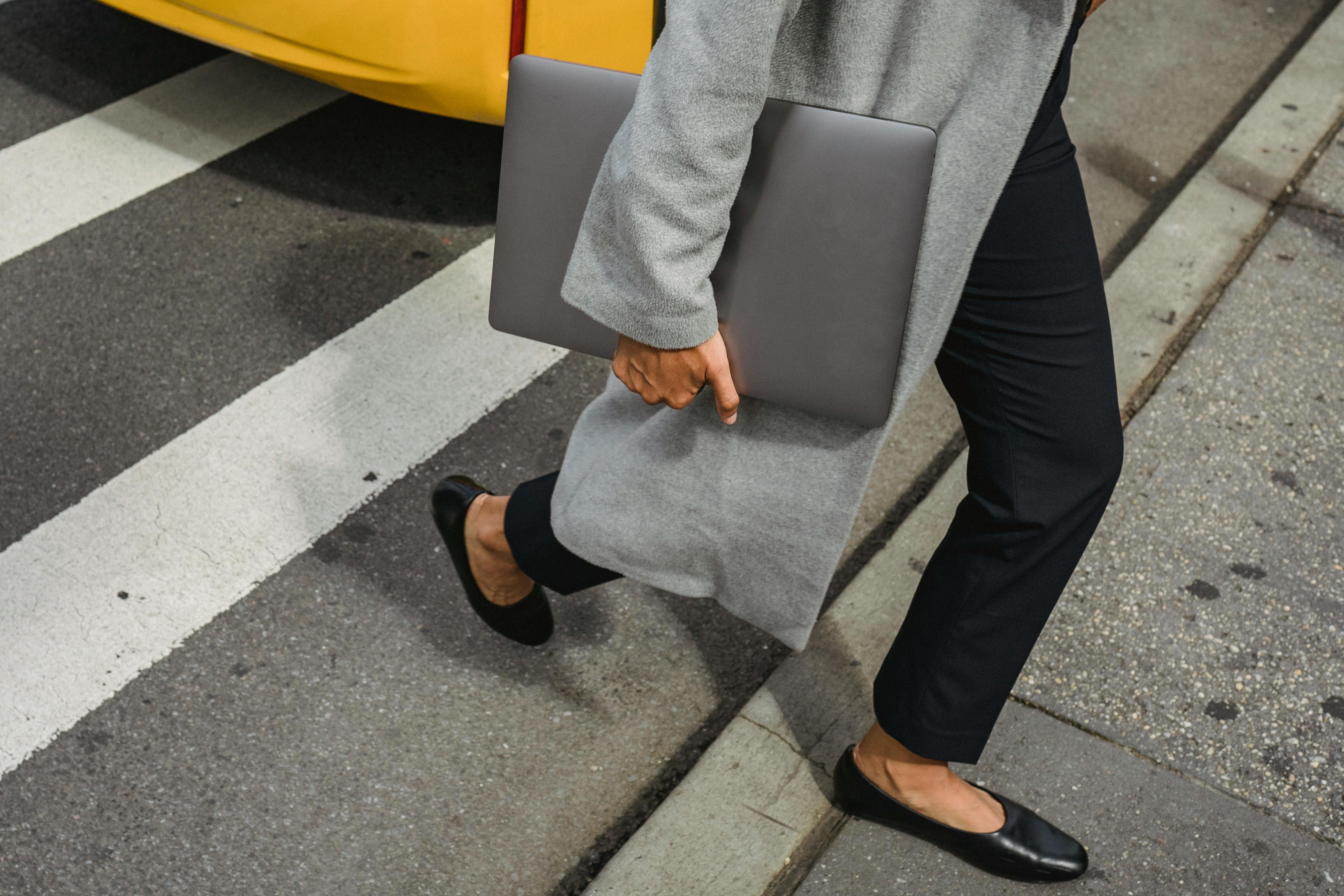 Top 2026 Technology Trends in Direct Selling | A Data Study — Photo by Roberto Hund on Pexels