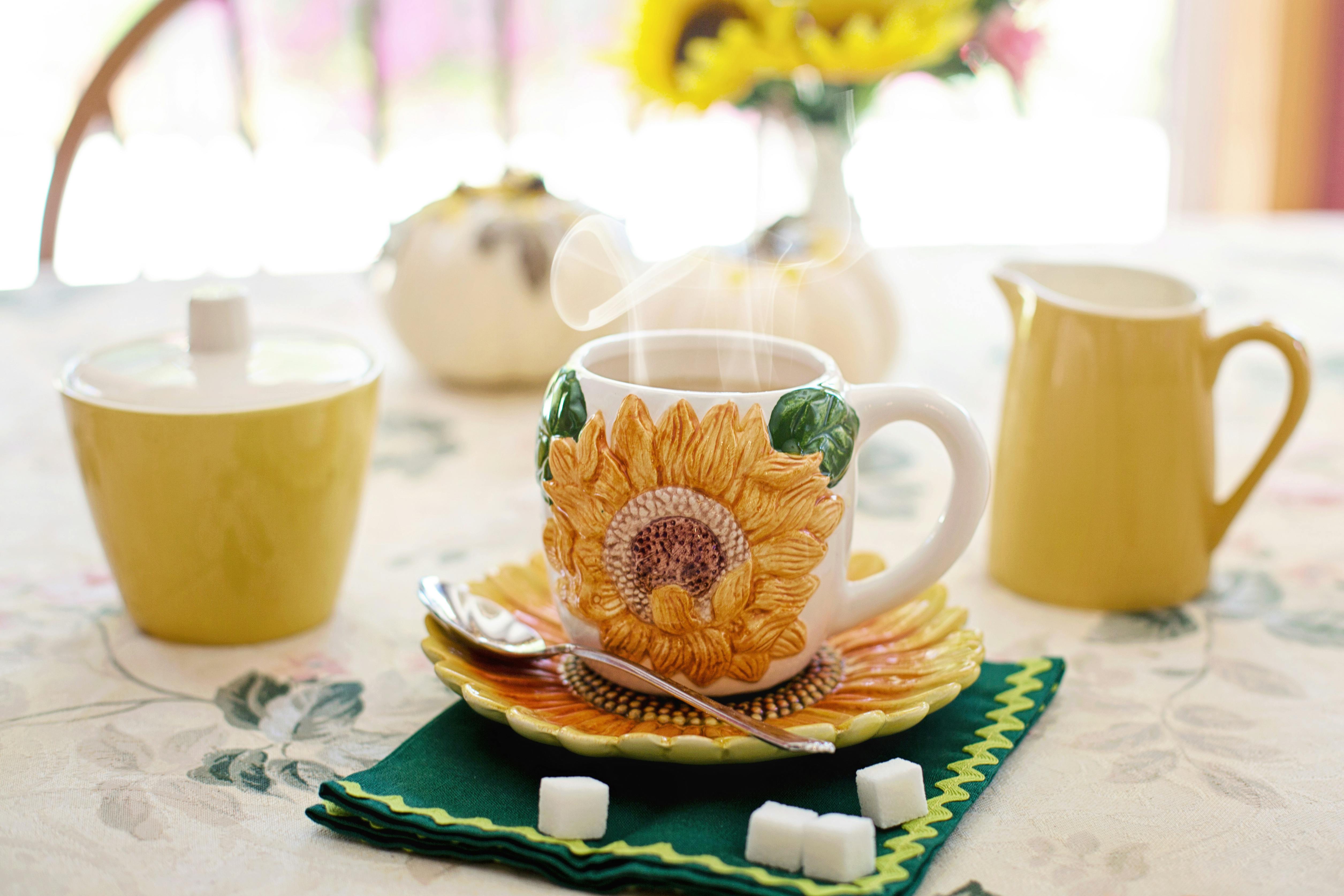 Close-up of Black Teapot · Free Stock Photo