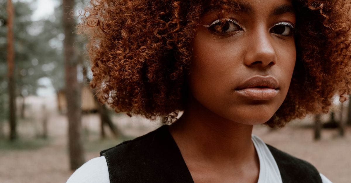 Todo sobre el cuidado del cabello rizado: claves, productos y técnicas