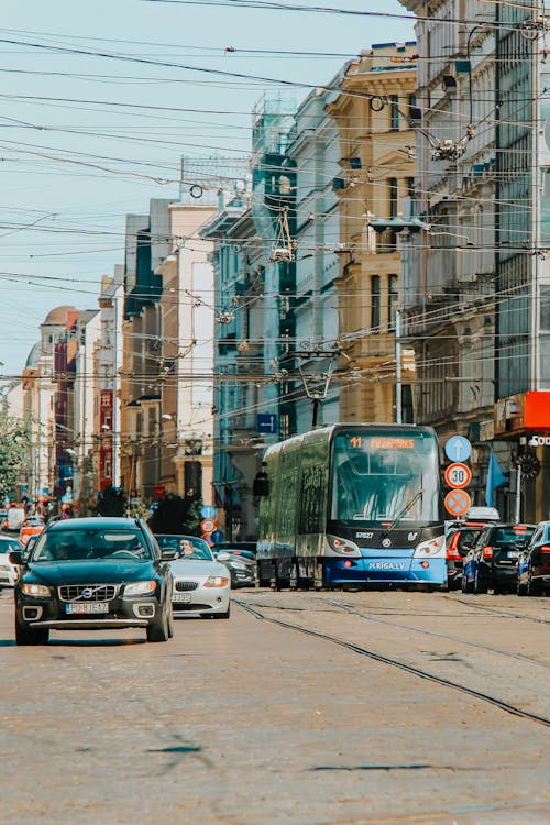 Fotos de stock gratuitas de al aire libre, arquitectura, autobús