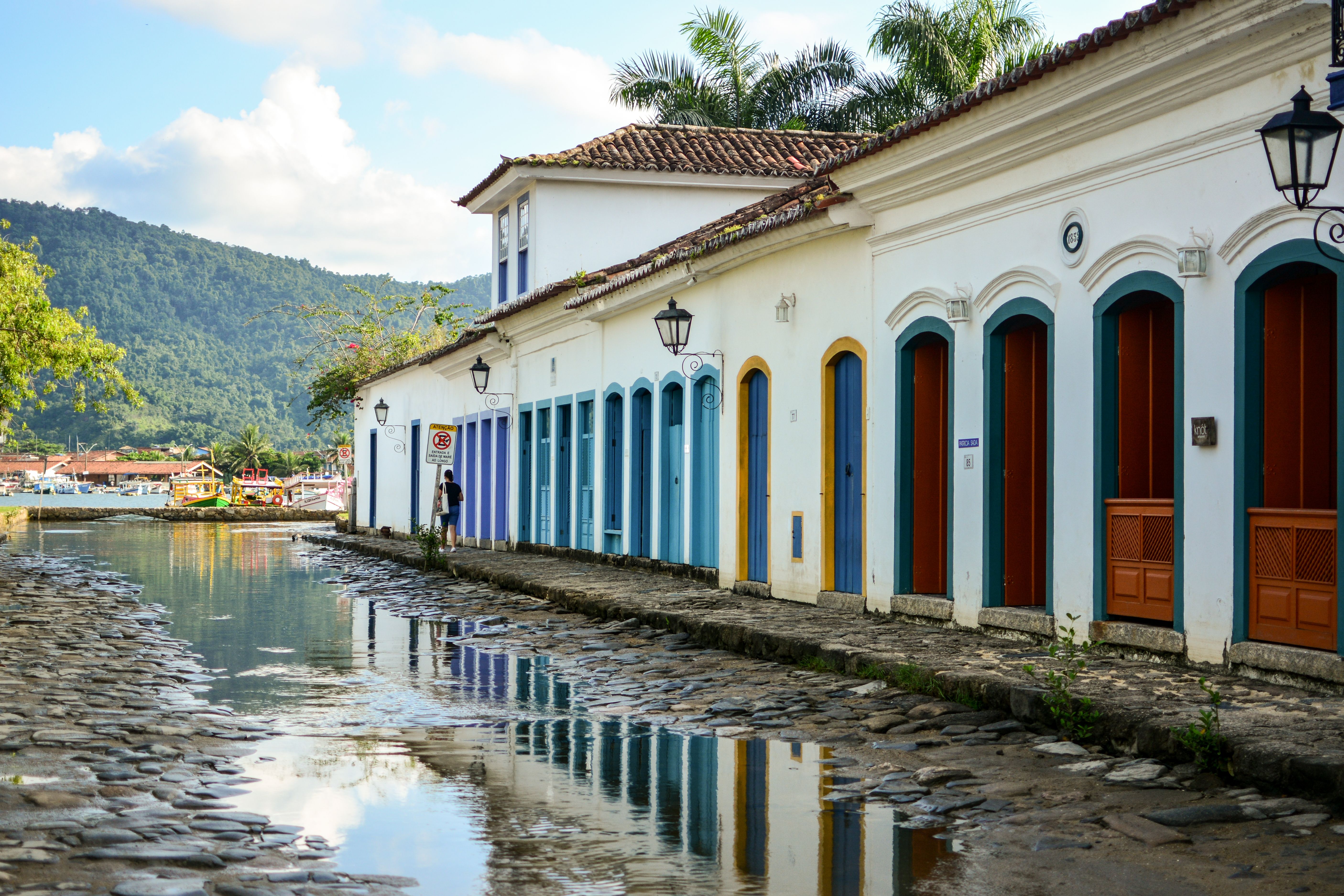 Paraty & Ilha Grande: Pesona UNESCO Kolonial dan Hutan Atlantik Brasil