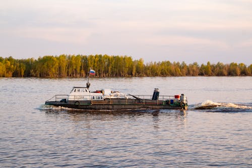 Foto d'estoc gratuïta de barca, barca de pesca, embarcació d'aigua