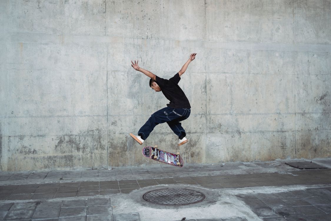 Stuntles 800+ Best Stunt Photos · 100% Free Download · Pexels Stock Photos
