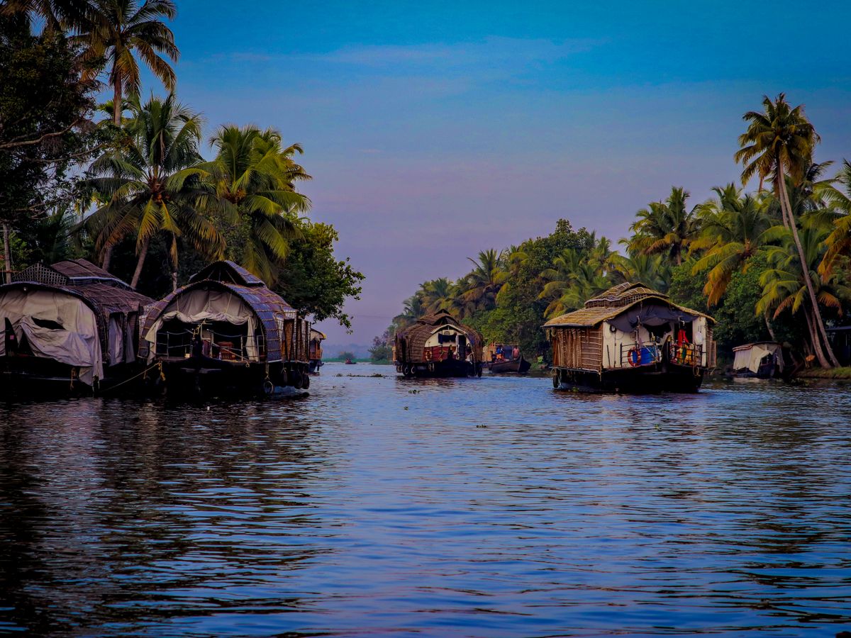 10 Day Yoga Ayurveda Sound Healing Retreat in Varkala Kerala 1