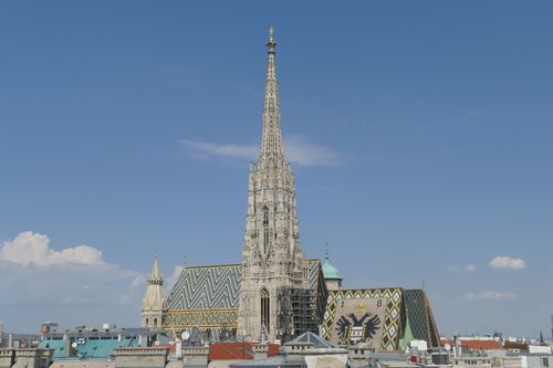 Free A view of St. Stephen's Cathedral in Vienna with a clear blue sky, showcasing Gothic architecture. Stock Photo
