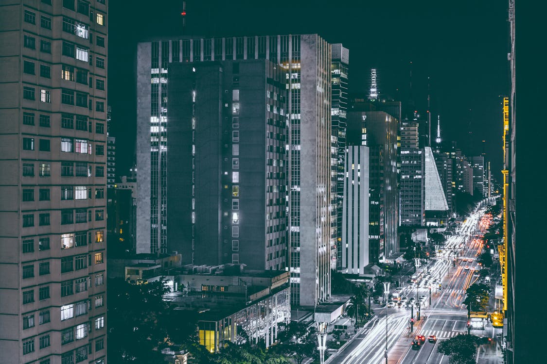 무료 도시의 불빛과 건물 스톡 사진