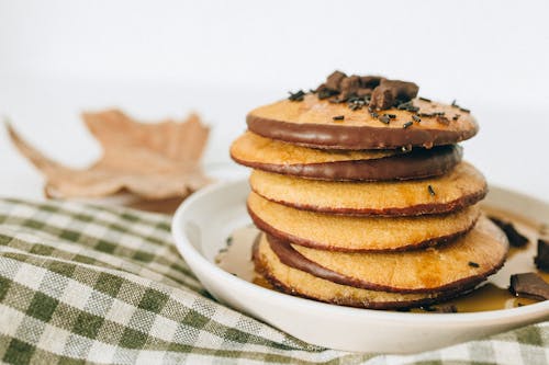 Cozy Fall Cookies to Pair with Warm Drinks and Blankets