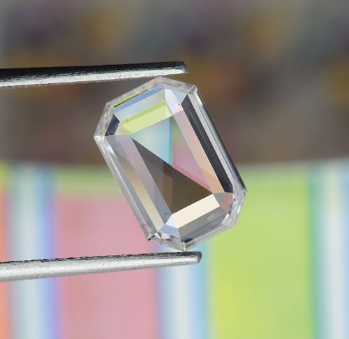 Free Emerald Cut Diamond Stock Photo