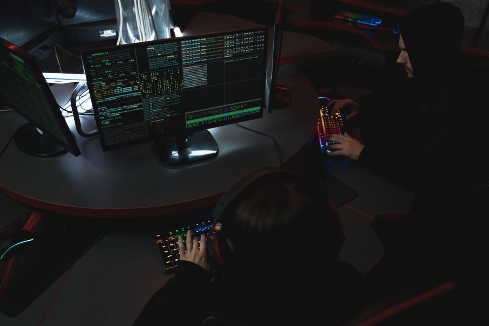 Ataque hacker: como acontece e como se prevenir eficazmente