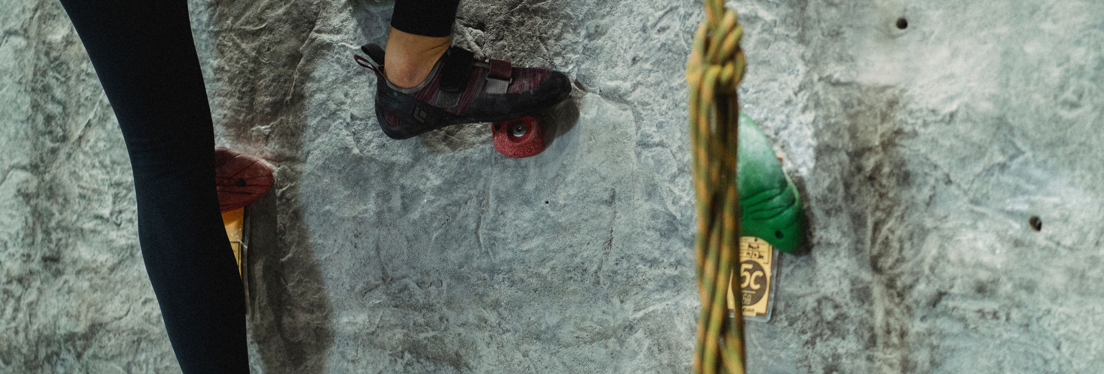 Best Climbing Shoes for Beginners: Expert Guide to Your First Pair (2026)