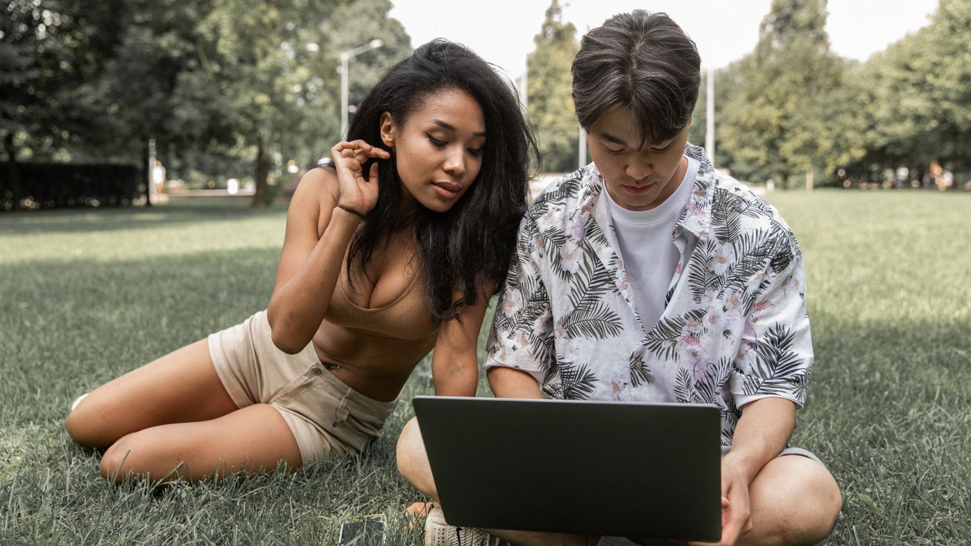 Being Yourself Online: The Most Underrated Dating Strategy