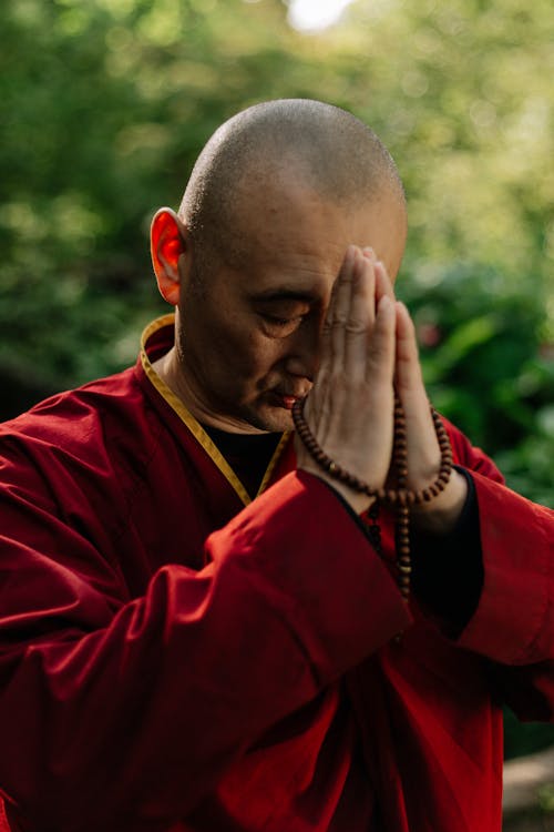 Kostenloses Stock Foto zu asiatisch, augen geschlossen, buddhismus