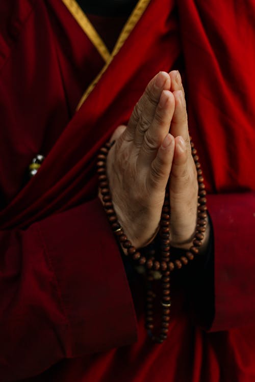 buddhist praying hands