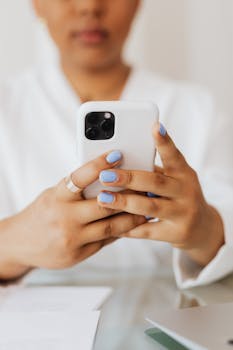 iPhone 17 'Scratchgate': Protect Your New Phone! iPhone 17 'Scratchgate'