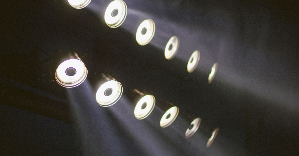 How are microLED displays advancing for wearables and AR devices? How are microLED displays advancing for wearables and AR devices?