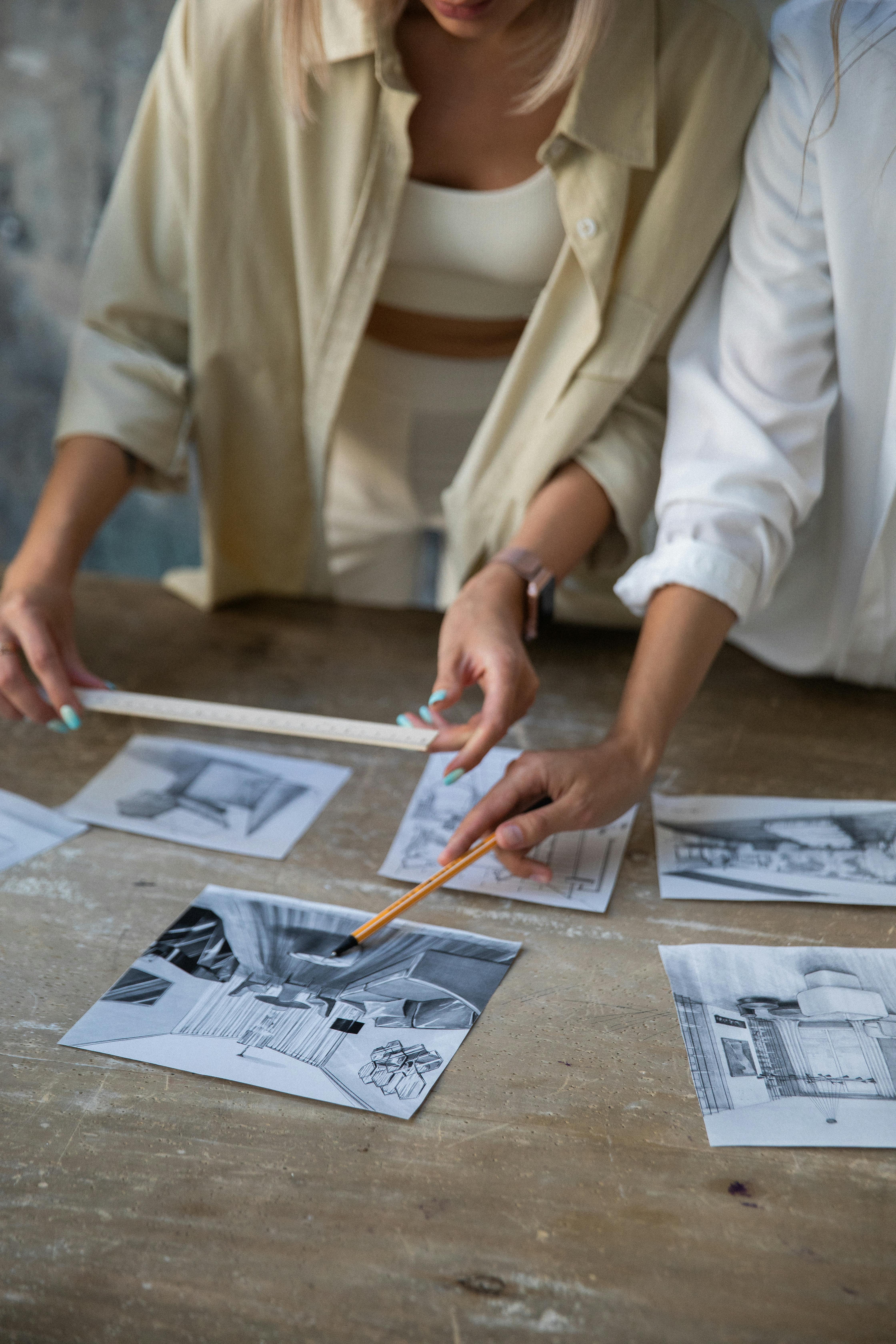 Choosing the ‌Right Colors and ⁤Fonts