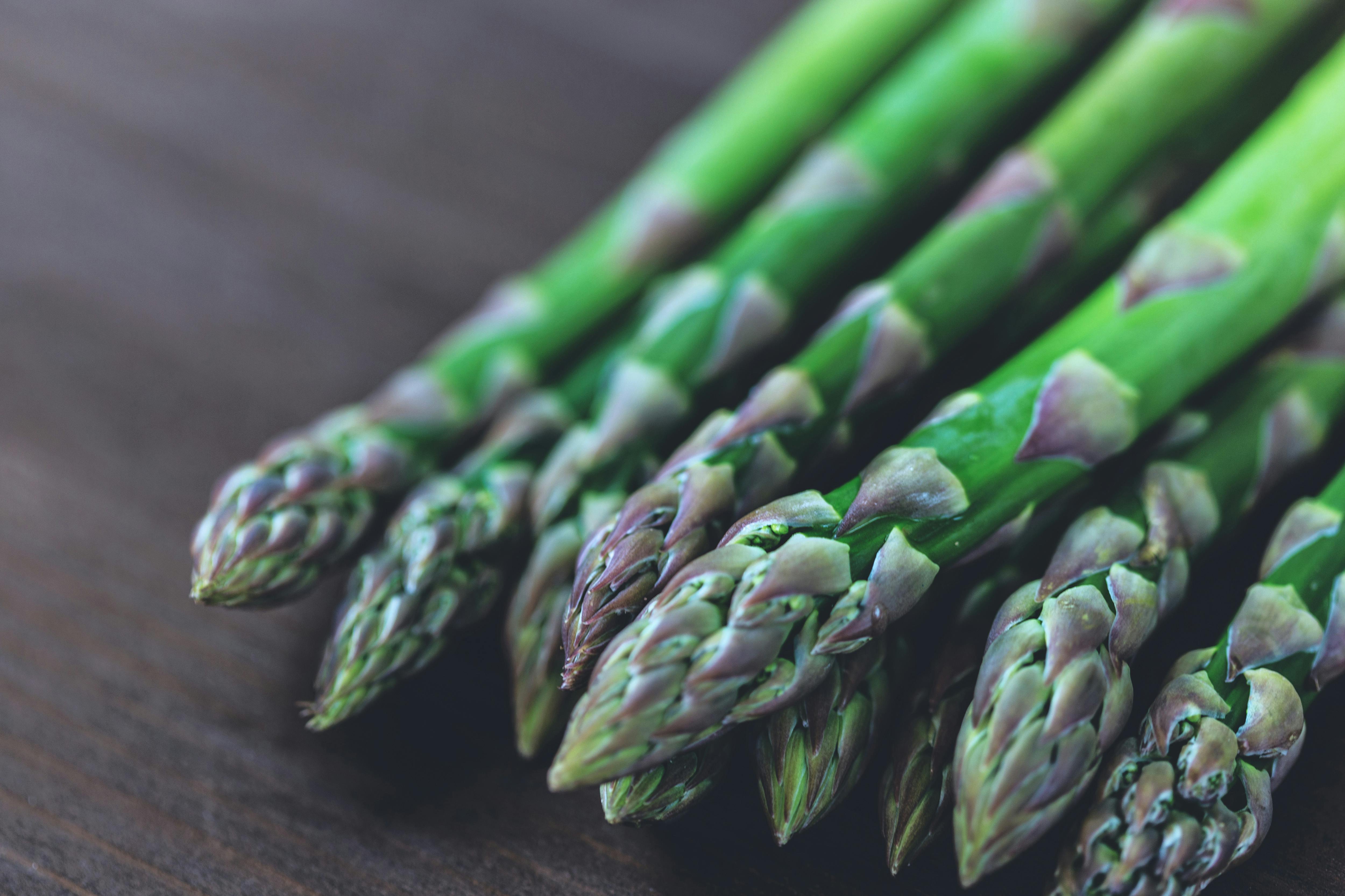 Asparagus for health gut and gums