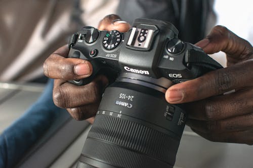Foto profissional grátis de aparelhos, câmera, câmera digital