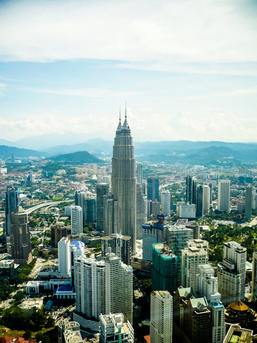 Free Petronas Towers in Kuala Lumpur Stock Photo