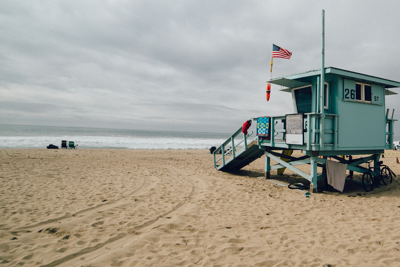 Lifeguard Building Lifeguard building on seashore against sundown sky · Free Stock Photo