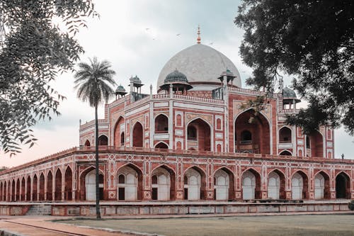 Free Ornate Building of Humayun's Tomb  Stock Photo