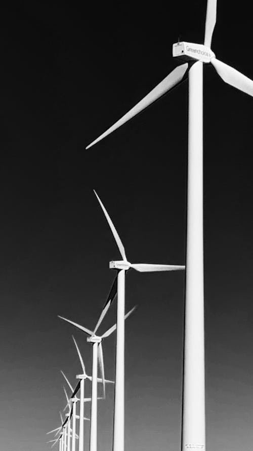 Bezpłatne Darmowe zdjęcie z galerii z czarno-biały, elektryczność, energia alternatywna Zdjęcie z galerii
