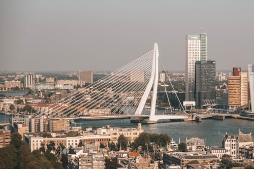 Gratis stockfoto met binnenstad, brug, buiten