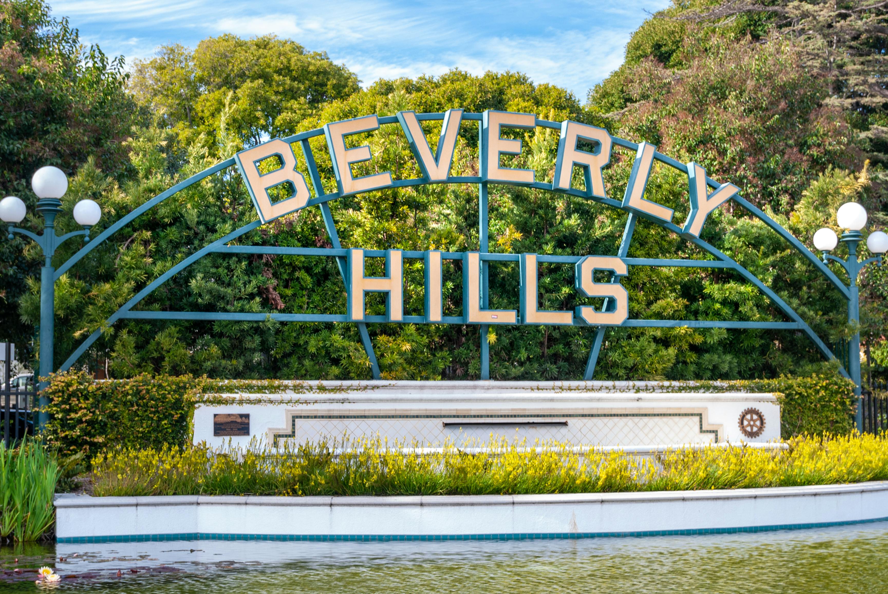 BEVERLY HILLS - Image & Photo (Free Trial)