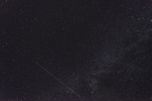 希腊星空的壮丽图像，展现了天体之美