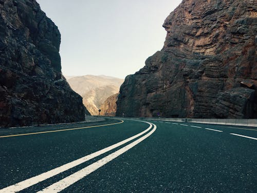 Základová fotografie zdarma na téma dopravní značka, Dubaj, hora