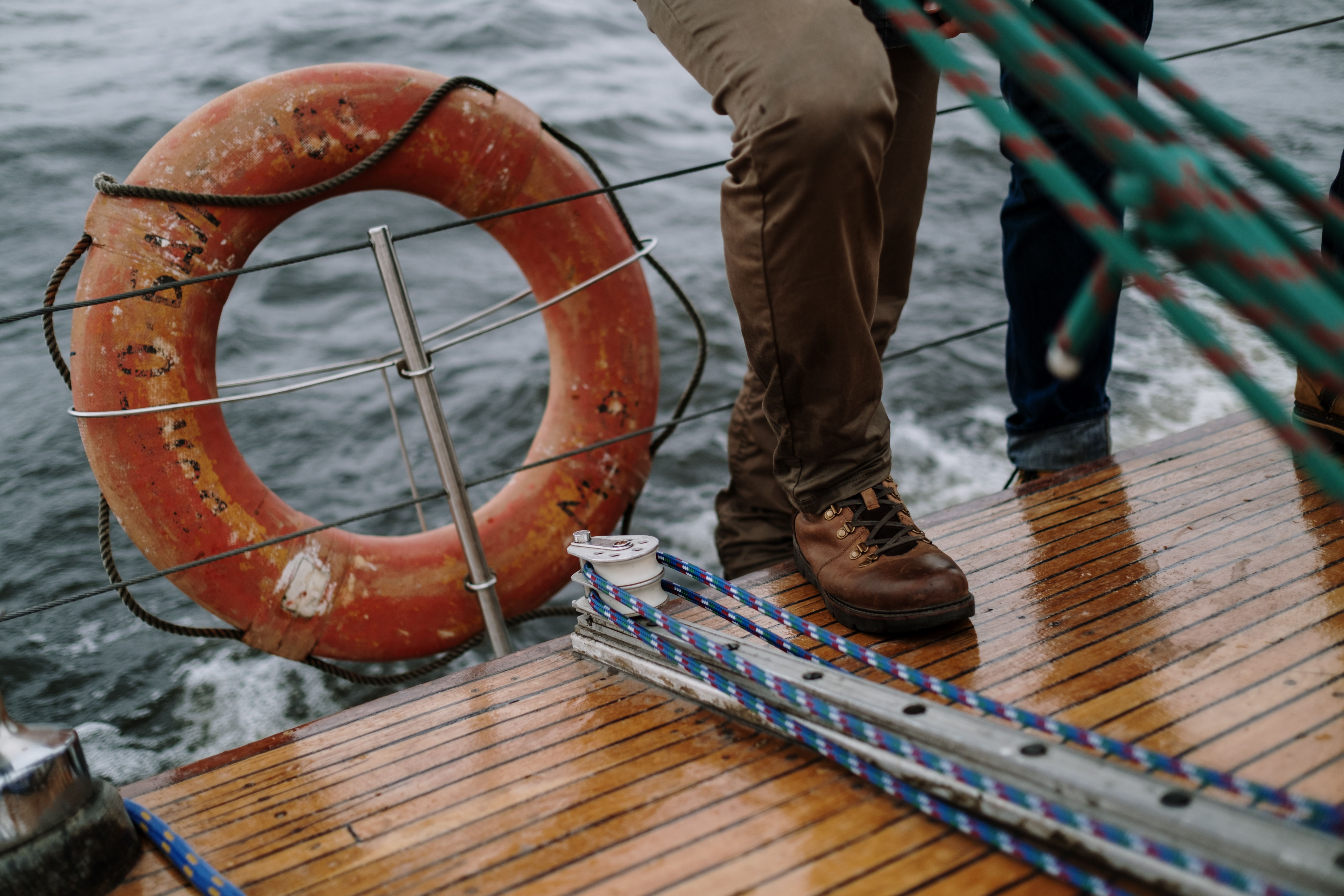 Iran War & Stranded Seafarers: Critical Gulf Operations & Crew Welfare Risks