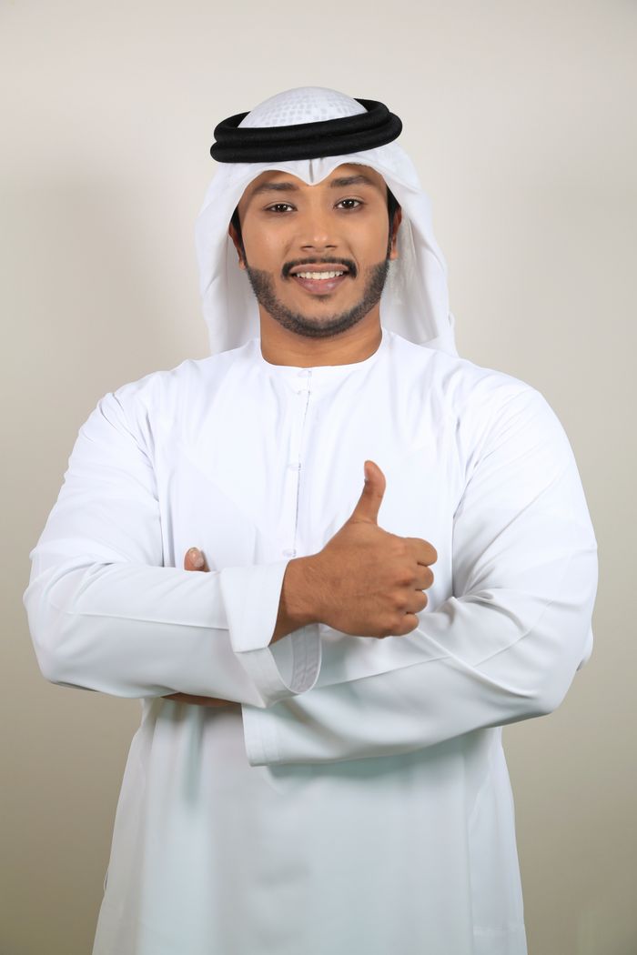 Man in traditional Gulf kandura