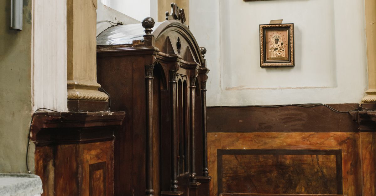 Wooden Confessional in a Church · Free Stock Photo