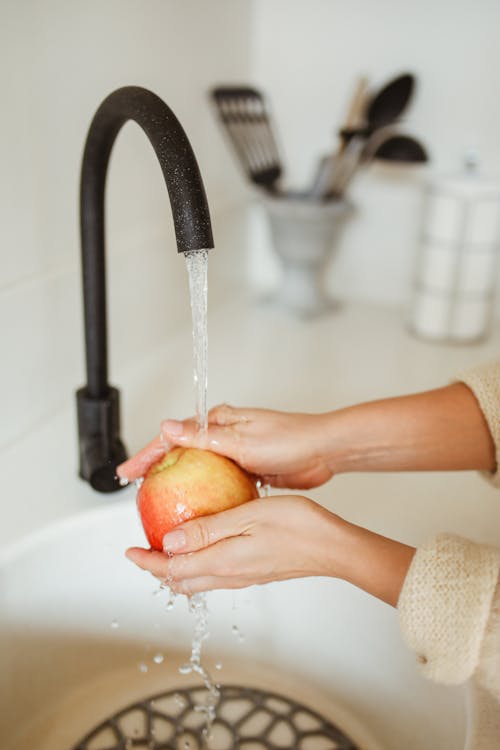 Wash Apples Before Eating