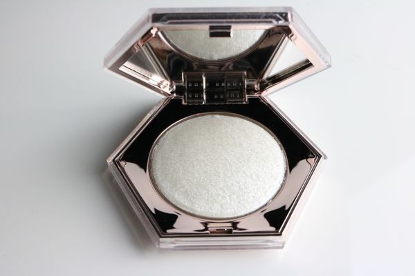 e.l.f. Halo Glow Highlight Beauty Wand