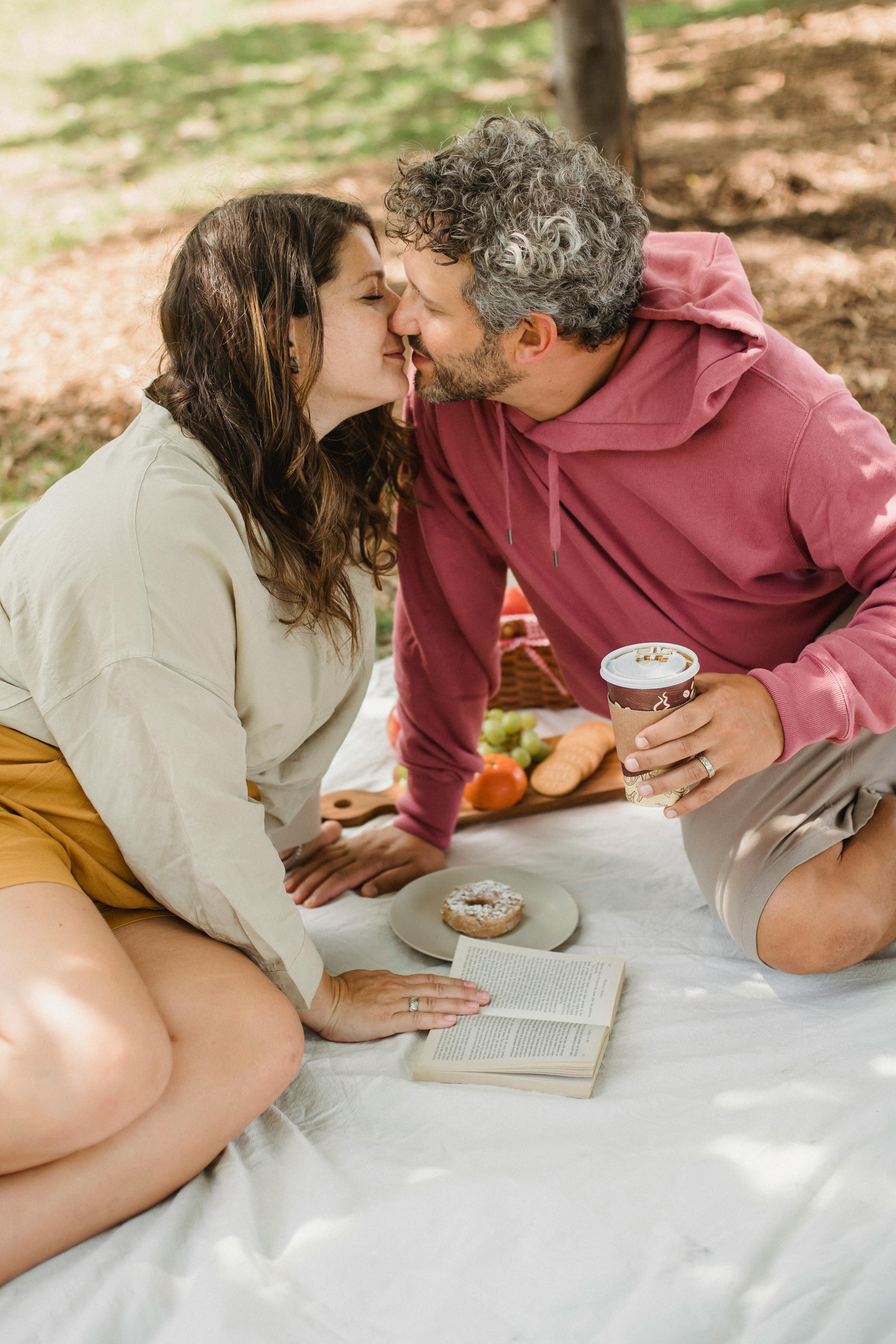 couple spending time together on picnic