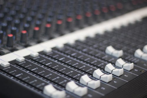 Mixer Audio In Bianco E Nero