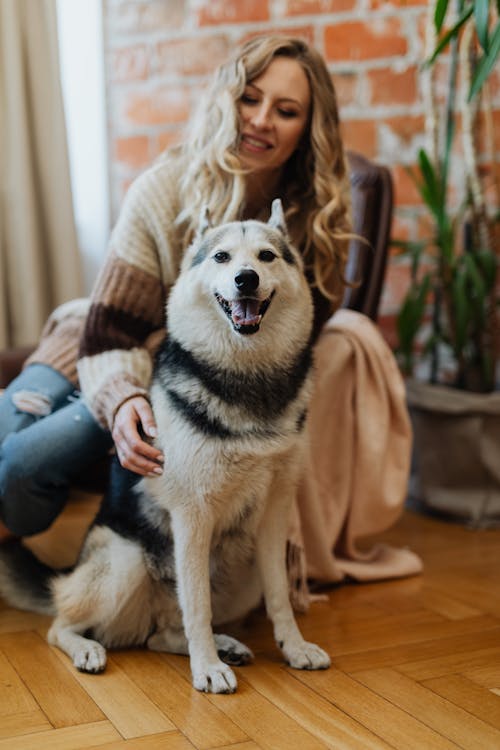Free Portrait of Woman with Her Dog Stock Photo