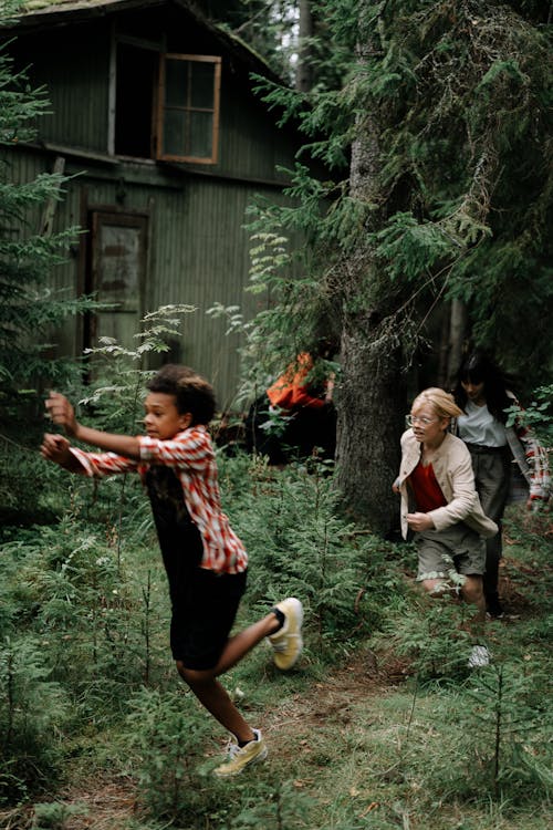 Clown chasing a Terrified Children 