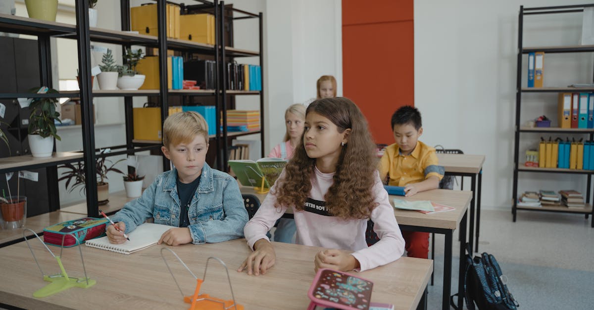 Économiser sur les fournitures scolaires : astuces pour parents