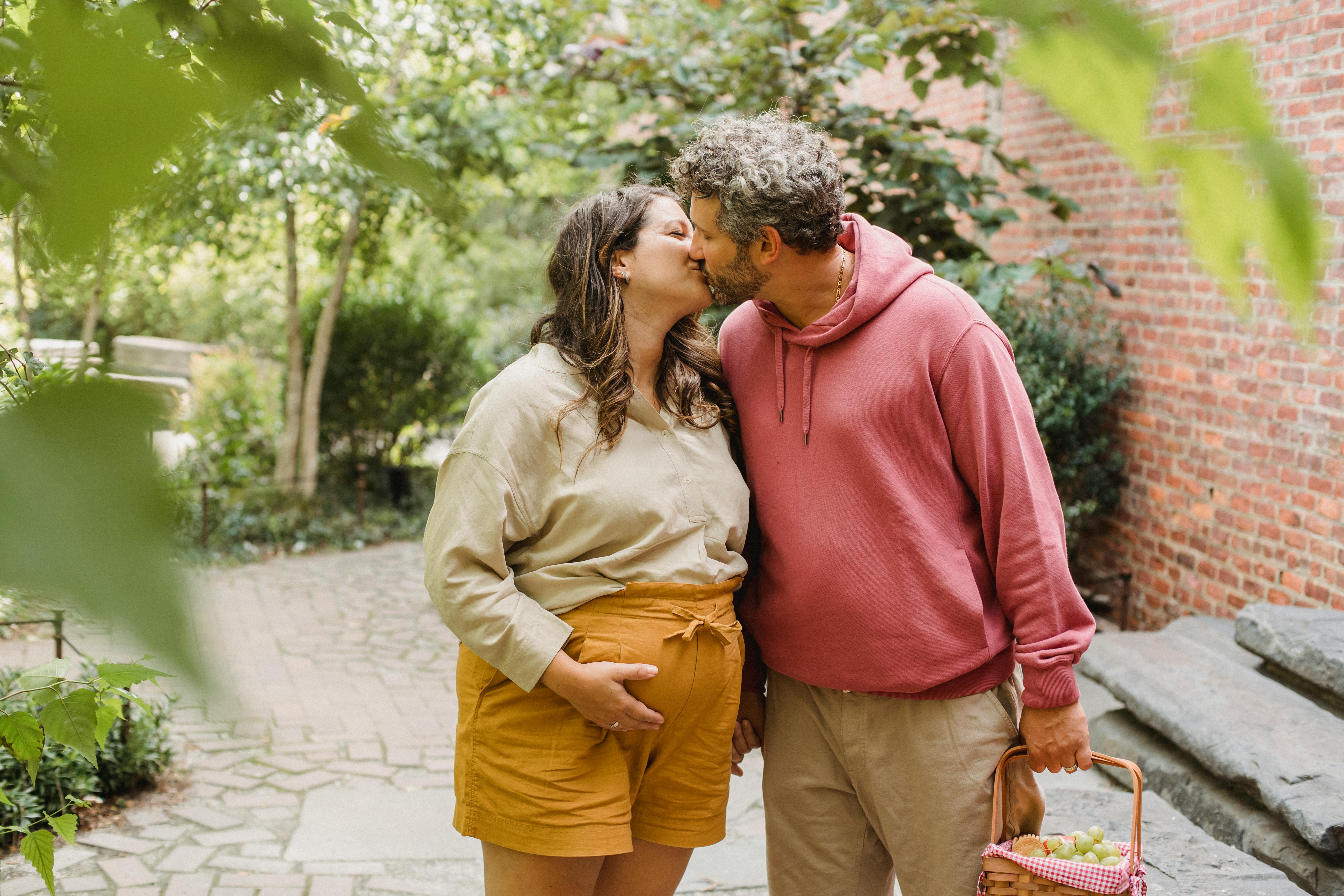 unique maternity photos