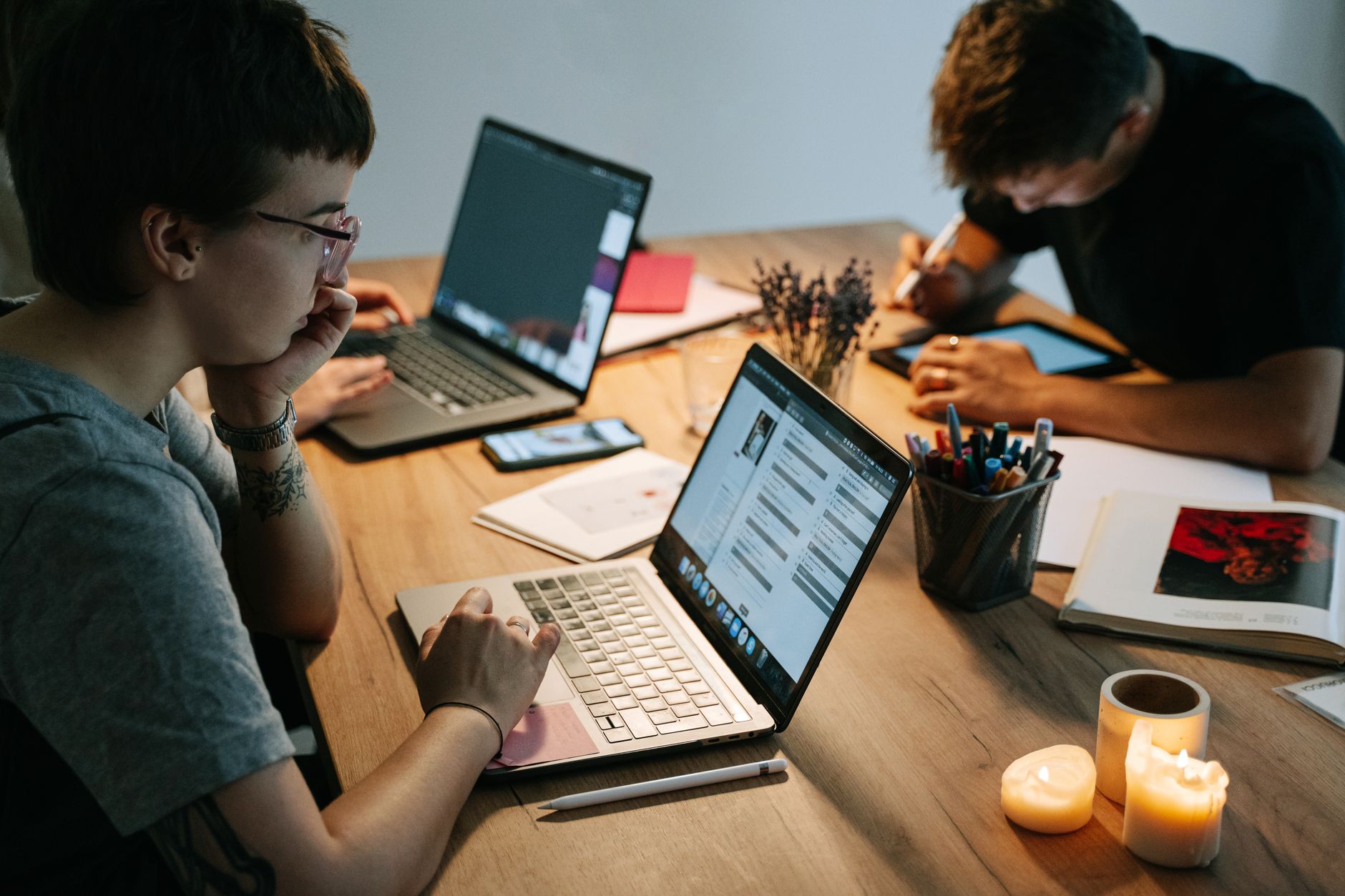 Streamline Success: Top Customer Billing Software for 2026 5 Two people collaborating on a cloud-based financial platform