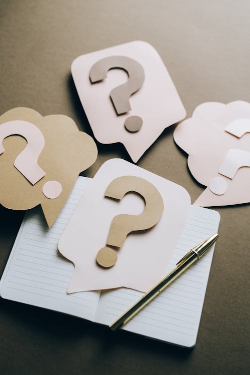 Free Question Marks on Paper Crafts Stock Photo