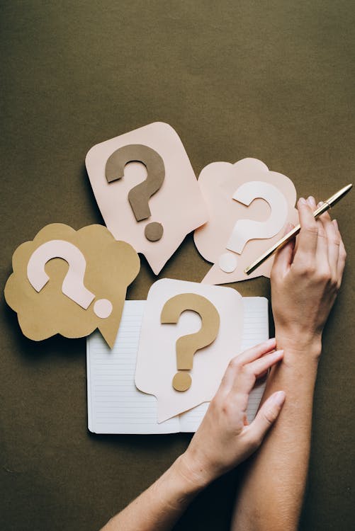 Free Question Marks on Paper Crafts Stock Photo