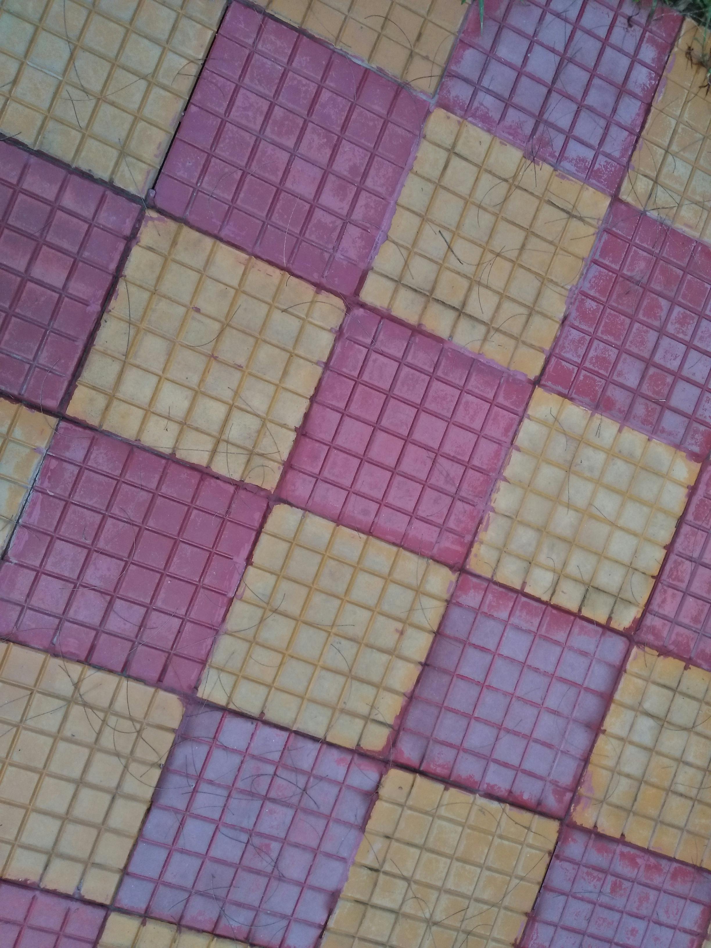 드로우인 운동을 하는 여성의 복부