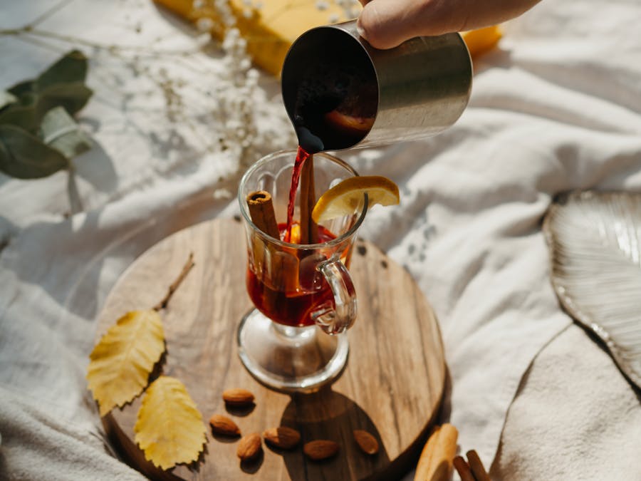 What does a teaspoon of cinnamon do to your body?