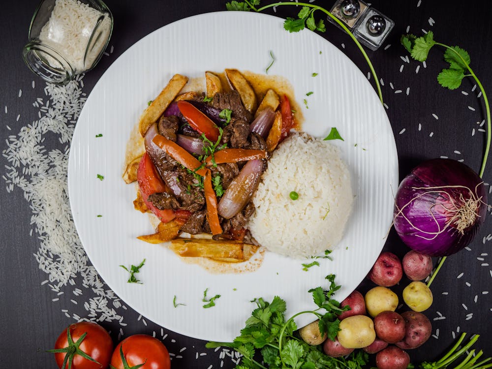 Okra and Tomato Stir-Fry