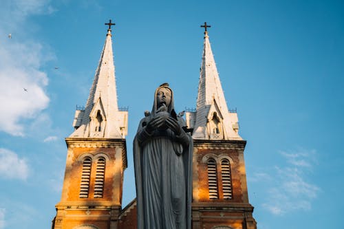 Free Low Angle Shot of Virgin Mary Statue  Stock Photo